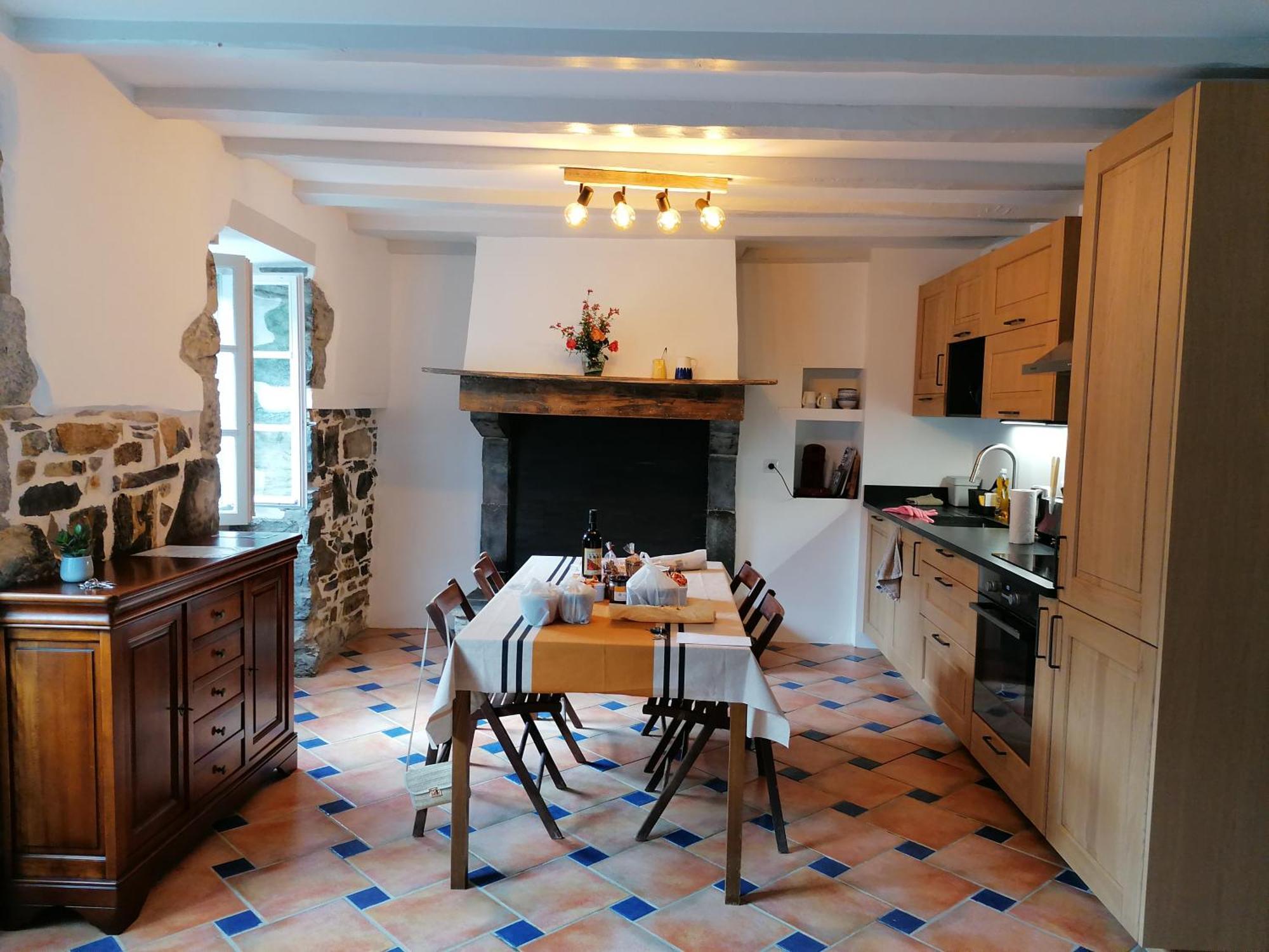 Maison Lesgarenia Irissarry