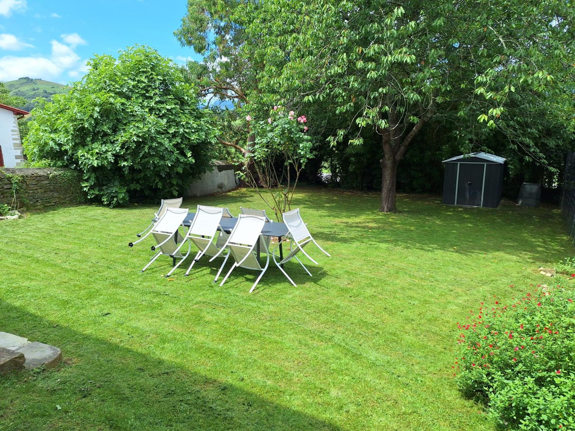Hébergement de vacances Maison Lesgarenia *